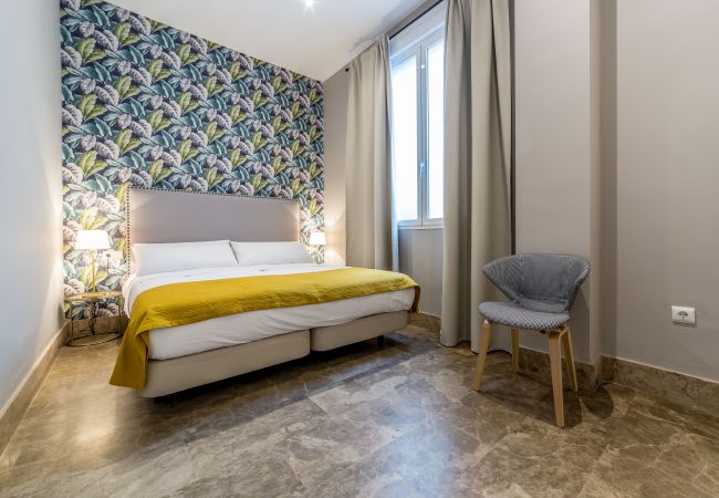 Aparthotel in Valencia / València - APP 3 BED (22, 32, 35)